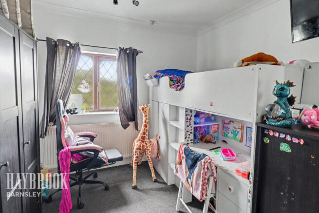 2 bed Semi-Detached for sale Image 8