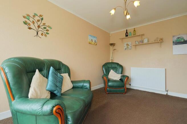 1 bed Bungalow for sale Image 4