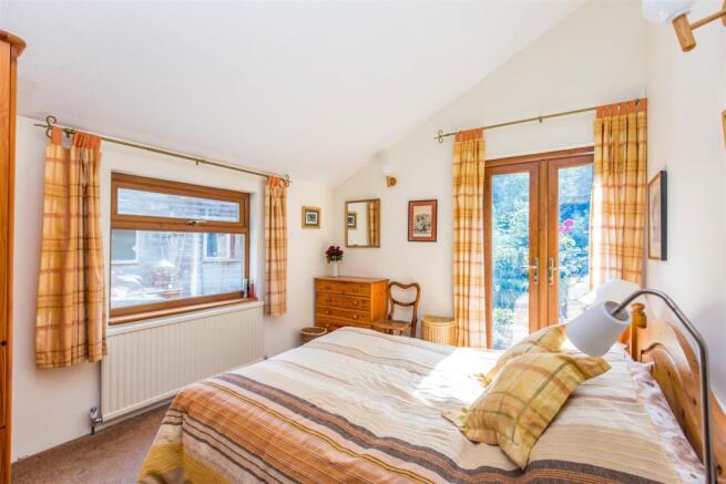 Bedroom 2.jpg