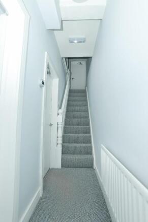 5 bed Private Halls to rent Image 5