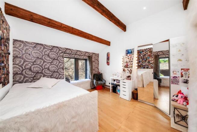 BEDROOM 3.jpg