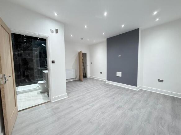 c1622528-4c39-4a0...