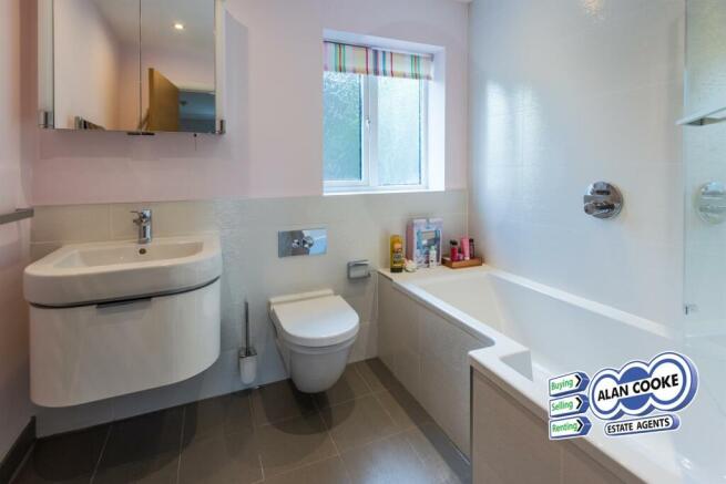 HOUSE BATHROOM