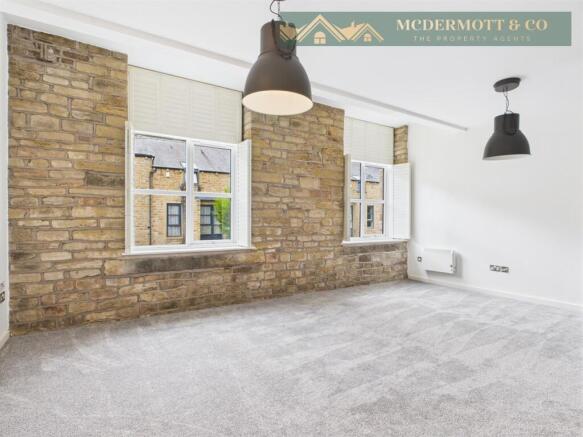 Lounge/Kitchen/Dining