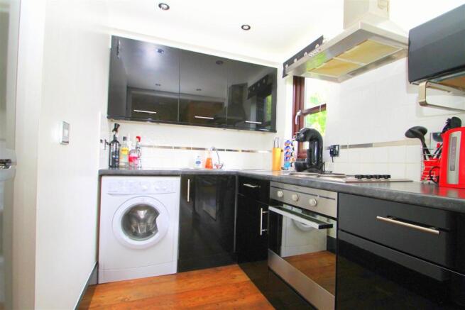 kitchen1.JPG