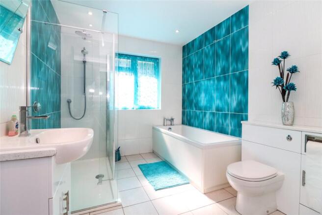 Bathroom/Shower