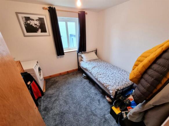 Bedroom 2.jpg