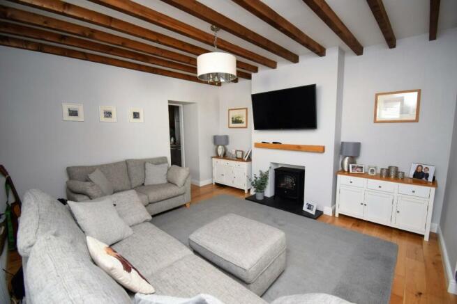 Living Room.jpg