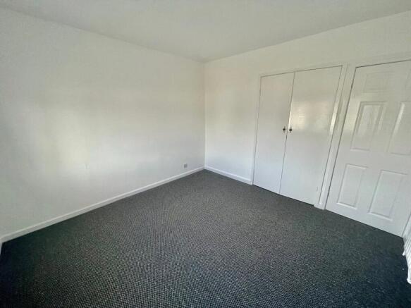 2 bed Flat to rent Image 5