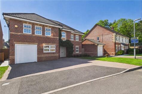 Laurel Gardens, Greenham, Thatcham, Berkshire, RG19
