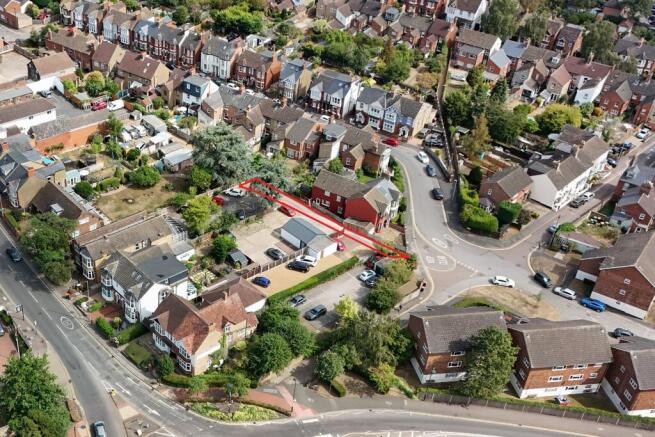 Road to the rear of Hockliffe Street, Leighton Buzzard LU7 1HJ