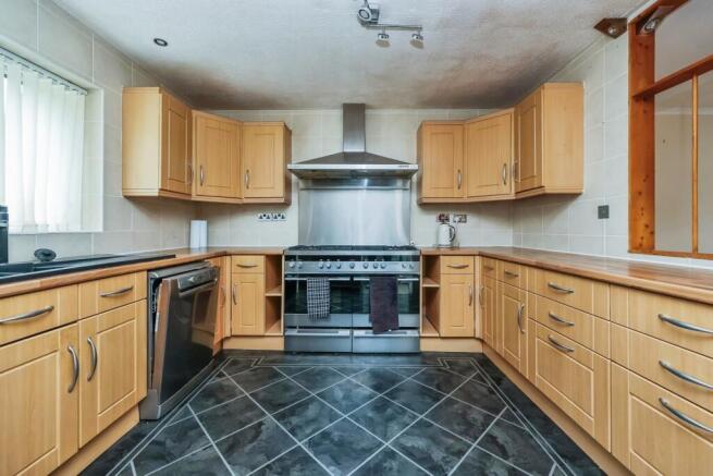 Fitted Kitchen