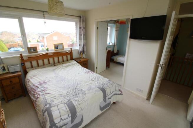 23 Bed 1.JPG