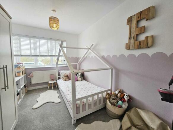 Bedroom 3: