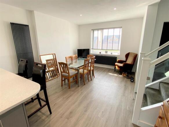 21 East Road Dining Area