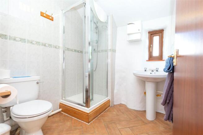 Barn 2 Shower Room