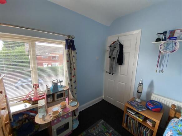 Bedroom no.3 front: