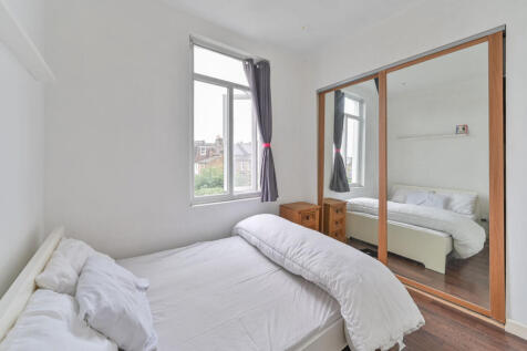 Lordship Lane, East Dulwich, London, SE22