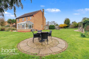2, Cresmedow Way, Bury St. Edmunds IP30 9GL