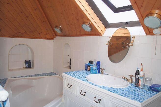 Ensuite