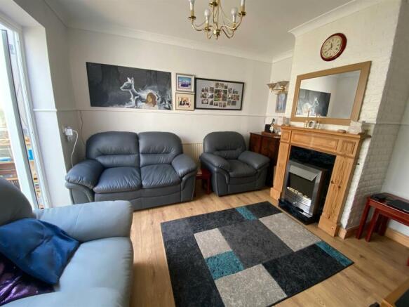 Living Room.jpg