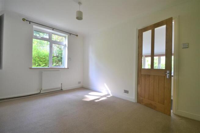 Dining Room.JPG