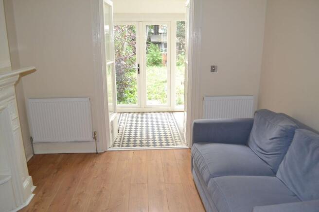 Photo 11