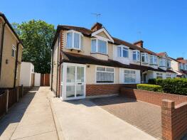176, Wills Crescent, Hounslow TW3 2JD