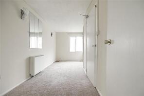 46, Pycroft Way, London N9 9XY