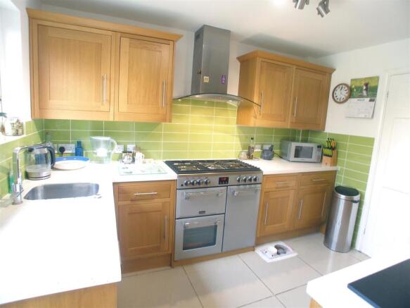 Fitted Kitchen