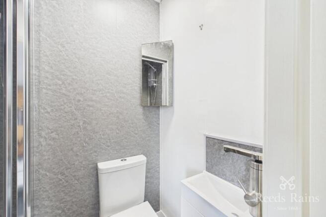 1 bed Apartment to rent Image 4