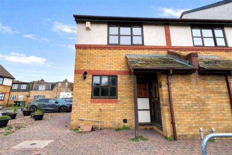 Burleigh Walk, London, SE6