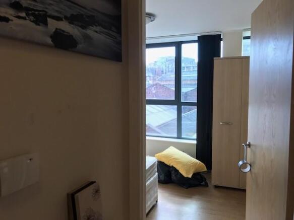 1 bed Apartment to rent Image 4