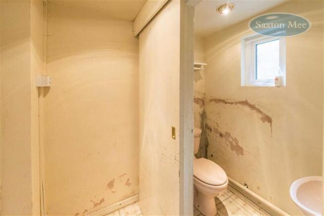 SPACIOUS INNER LANDING