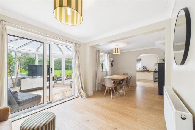 Dining/ Family Room