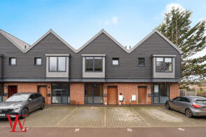 5, Lower Mead Close, Bishop's Stortford CM22 6UD