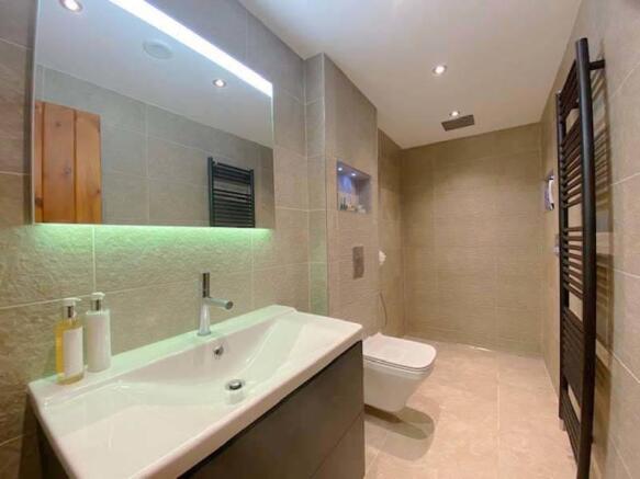 Modern Shower Room