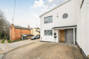 285, London Road, Charlton Kings, Cheltenham GL52 6YY