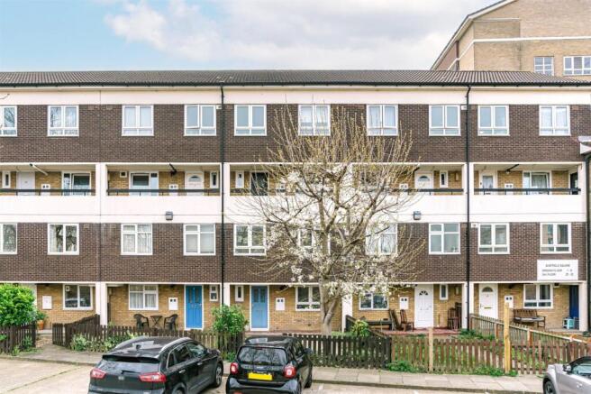 Sheffield Square, E3