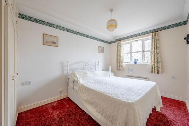 2 bed Flat for sale Image 10