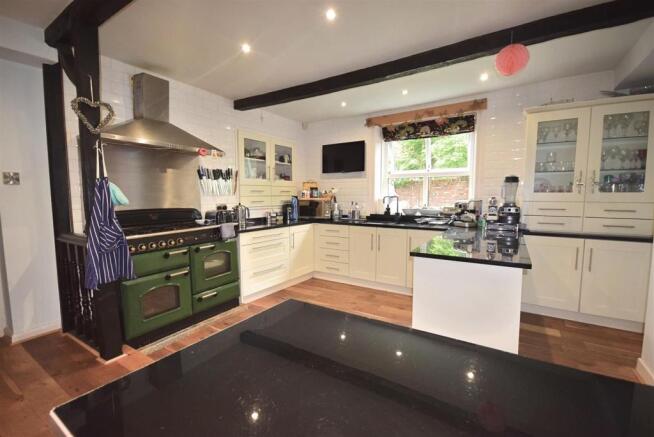 Breakfast Kitchen