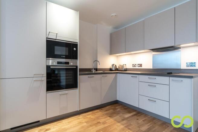 Kitchen (Main)