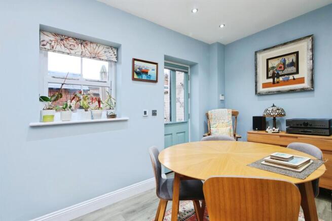 4 bed End of Terrace for sale Image 7