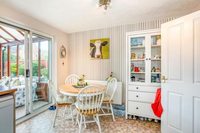 Kitchen/breakfast ro