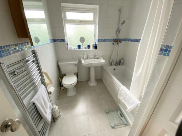 Main Bathroom