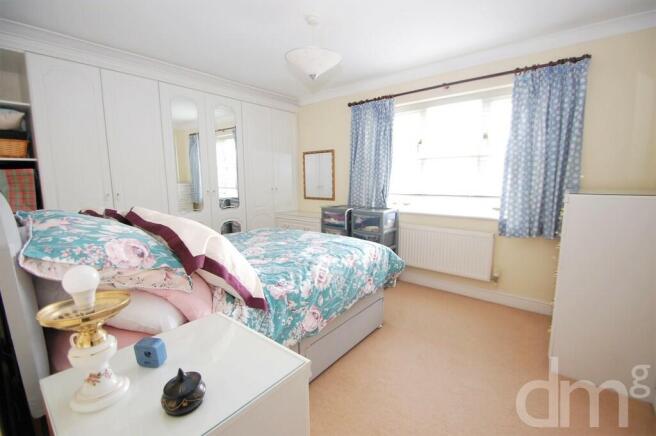 Photo 9