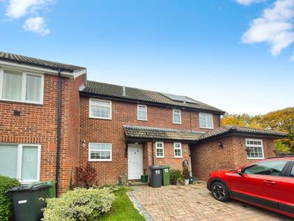 Exeter Close, Basingstoke, RG22