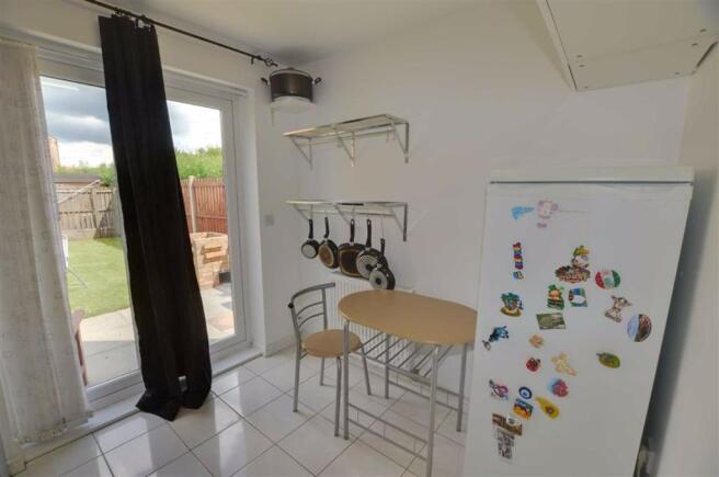 KITCHEN DINER