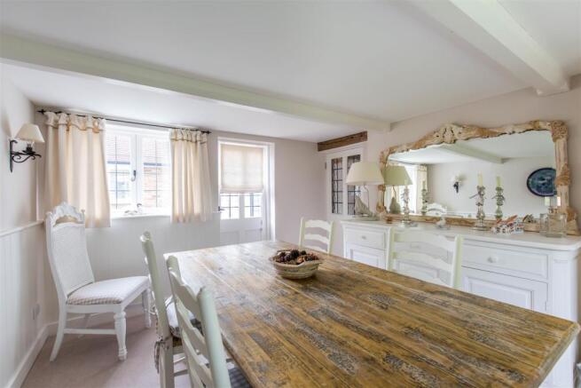 Dining Room 2.jpg