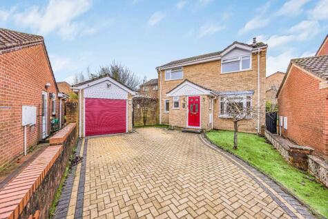 Adur Close, West End